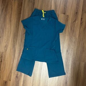WonderWink Teal Scrub Set
